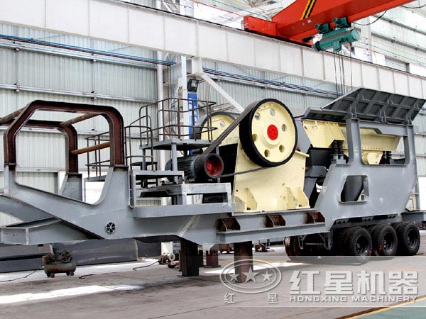 新型顎式移動破碎站