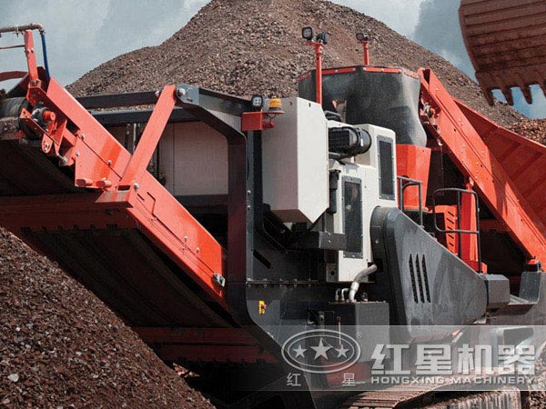車(chē)載移動(dòng)顎破機(jī)用于建筑垃圾處理