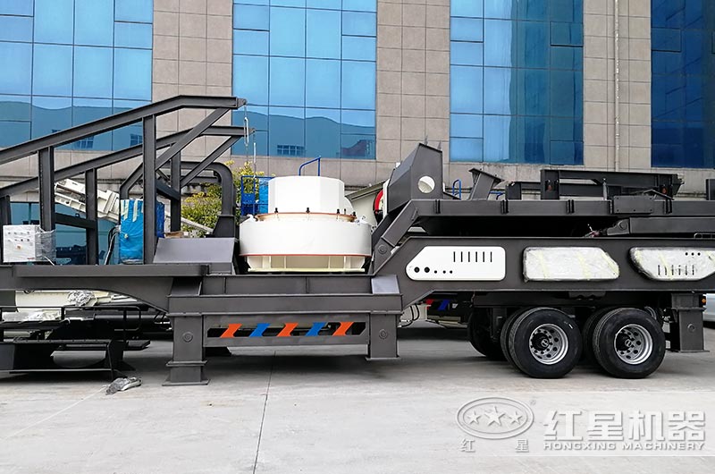 移動(dòng)制砂機(jī)車(chē)間實(shí)拍
